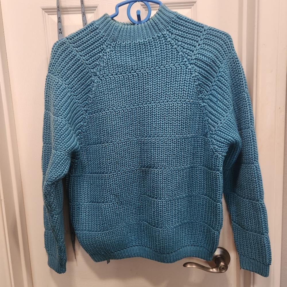 Reine wool vintage sweater teal size m?